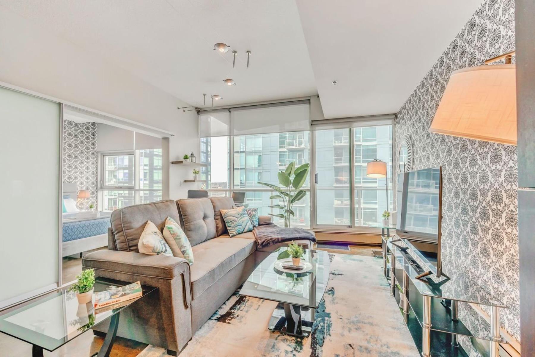 Luxury 2Br Condo - King Bed - Stunning City Views YYC Exterior foto